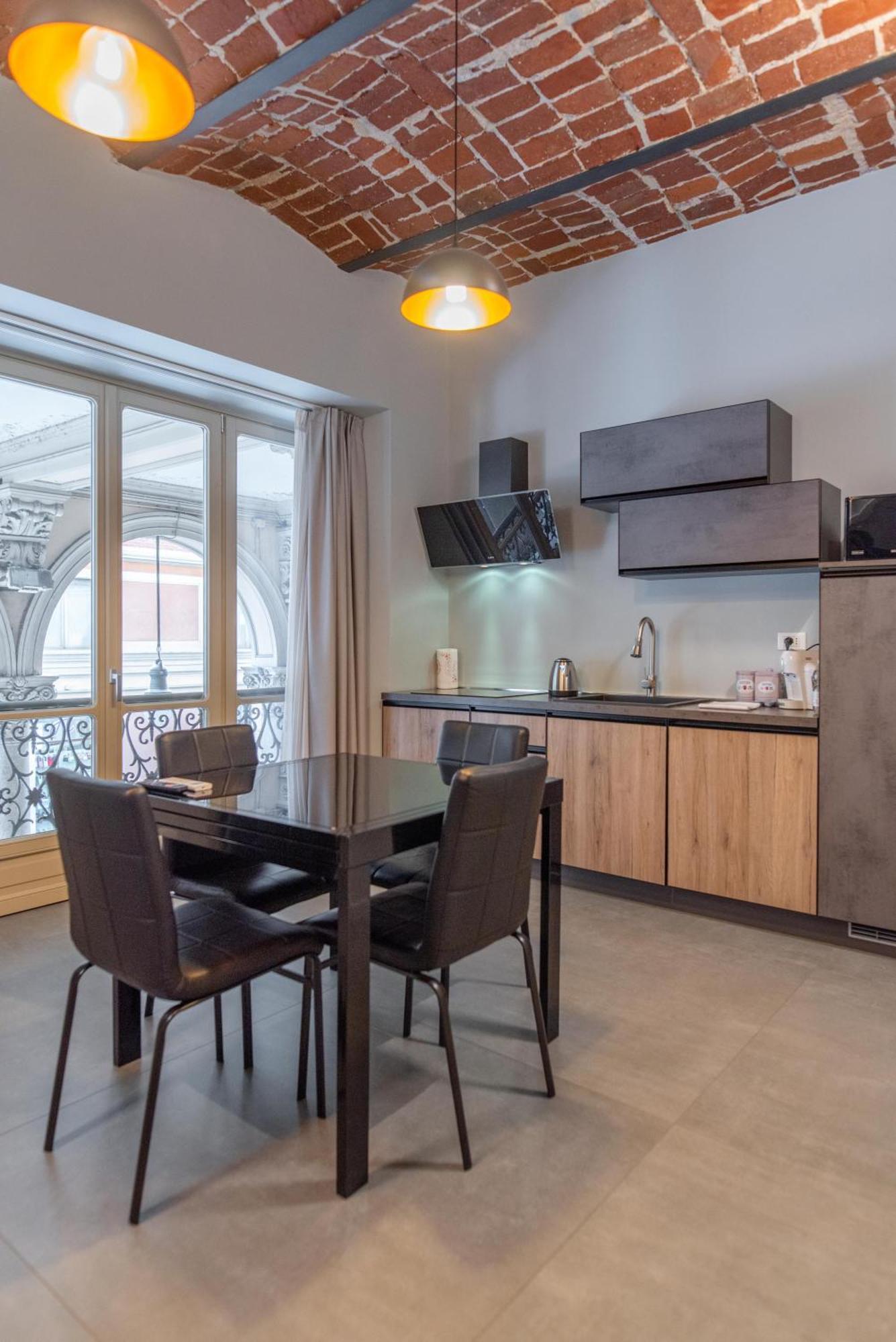 Suite & Queen Apartments 都灵 外观 照片