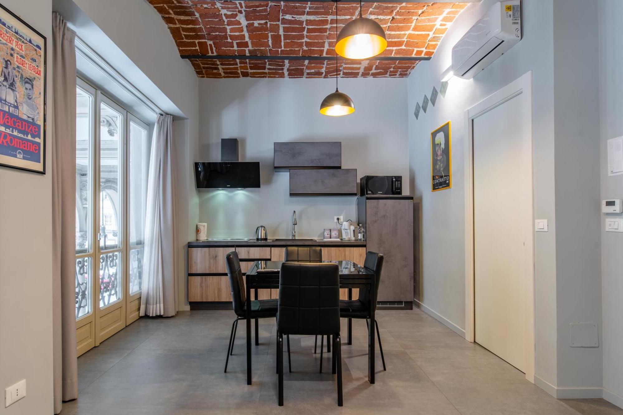 Suite & Queen Apartments 都灵 外观 照片